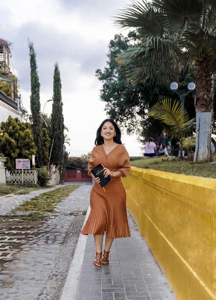 Katy Jara anunció su retiro de los espectáculos para «seguir a&nbsp;Cristo»