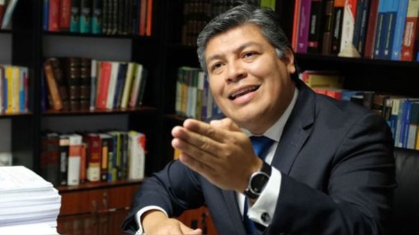 Audiencia judicial contra autógrafa de ley sobre Sunedu fue suspendida hasta septiembre, anunció Luciano&nbsp;López