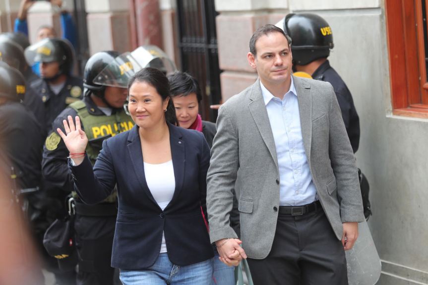 Keiko Fujimori comunica que se ha separado de su esposo Mark Vito&nbsp;Villanella