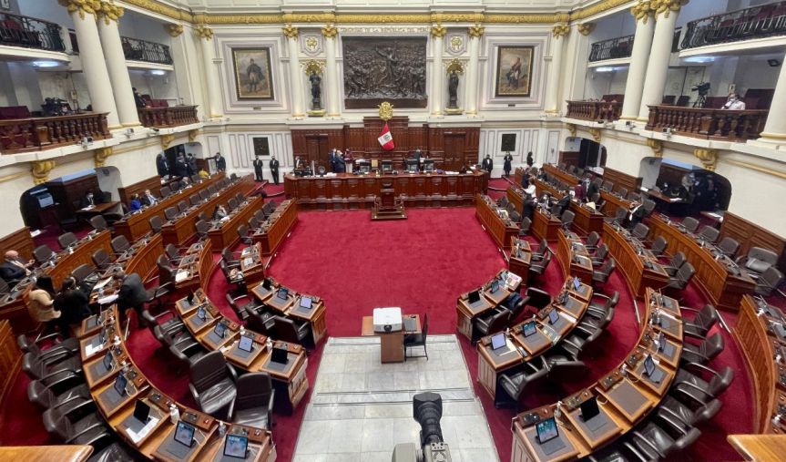 Congreso: peruanos ven la corrupción más generalizada en el Legislativo, según&nbsp;IEP