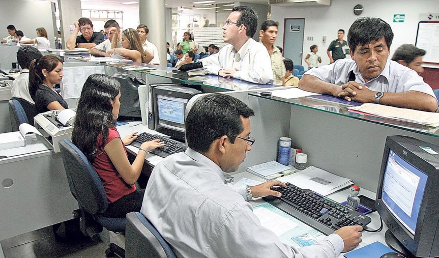 Trabajadores estatales recibirán aumento salarial y un bono de&nbsp;S/550