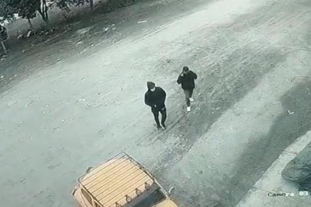 Pelea con asaltante por robo en negocio de su suegro y termina&nbsp;asesinado