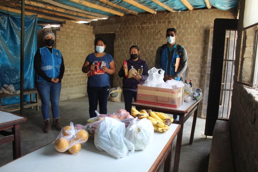 Municipalidad de Huaral entregó productos alimenticios al comedor popular “María Auxiliadora” gracias a comerciantes del mercado Plataforma y Monumental en cumplimiento a la Meta n°&nbsp;6