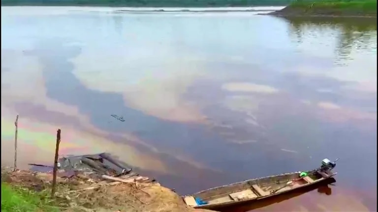 «7 días sin agua ni comida»: declaran estado de emergencia en la Amazonía de Perú por derrame de&nbsp;petróleo