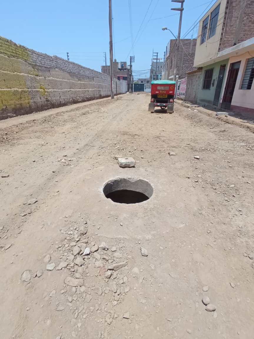 Buzón sin tapa genera peligro en el sector de Villa el&nbsp;Paraíso