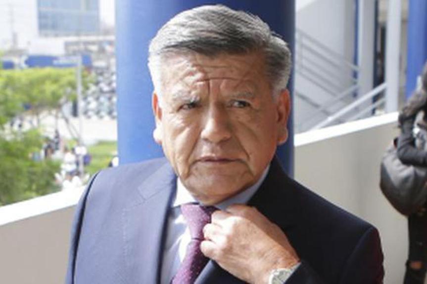 César Acuña: Si yo fuera presidente hubiera renunciado a mi inmunidad para que me&nbsp;investiguen