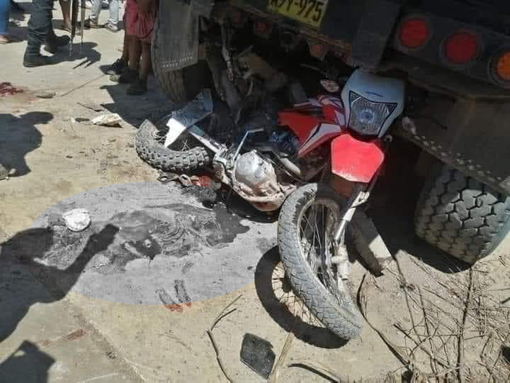 Delincuentes mueren atropellados luego de que robaron más de 125 mil&nbsp;soles