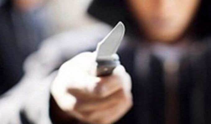 Sujeto con alteraciones mentales mata a puñaladas a un policía en&nbsp;Chosica