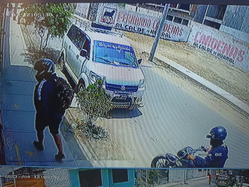 Huaral: dos delincuentes cubiertos con cascos, asaltaron cevichería y a comensales en la Urb.&nbsp;Aparicio