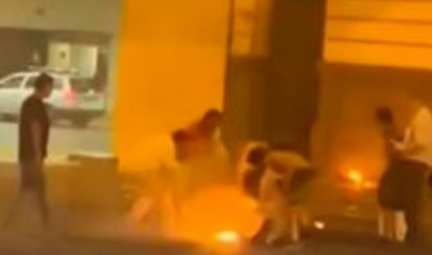 Joven fue quemada viva por su enamorado en la plaza Dos de Mayo del centro de&nbsp;Lima