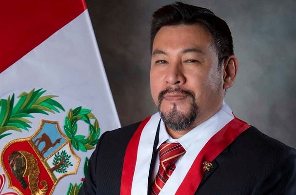 Nuevos audios hunden a congresista Luis Cordero en presunto&nbsp;espionaje