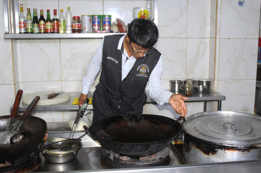 Municipalidad Provincial de Huaral realiza operativos a restaurantes de la&nbsp;ciudad