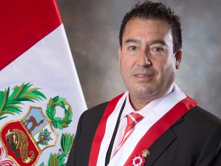 Fiscalía solicita 11 años de prisión para congresista Edwin&nbsp;Martínez