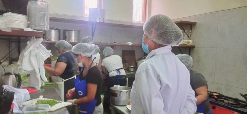 Salud y Sanidad Municipal inspeccionó quioscos en los colegios Andrés de los Reyes y los&nbsp;Naturales