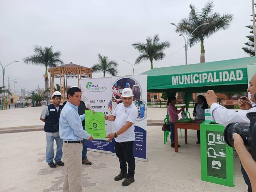 Aucallama: Diversas personas se sumaron a la campaña de Acopio y Recolección de Aparatos Eléctricos y Electrónicos en&nbsp;desuso