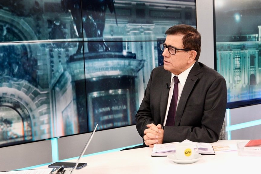 Presidente del Congreso apenado por la baja aceptación del pueblo e indica que hay una intensa&nbsp;fiscalización