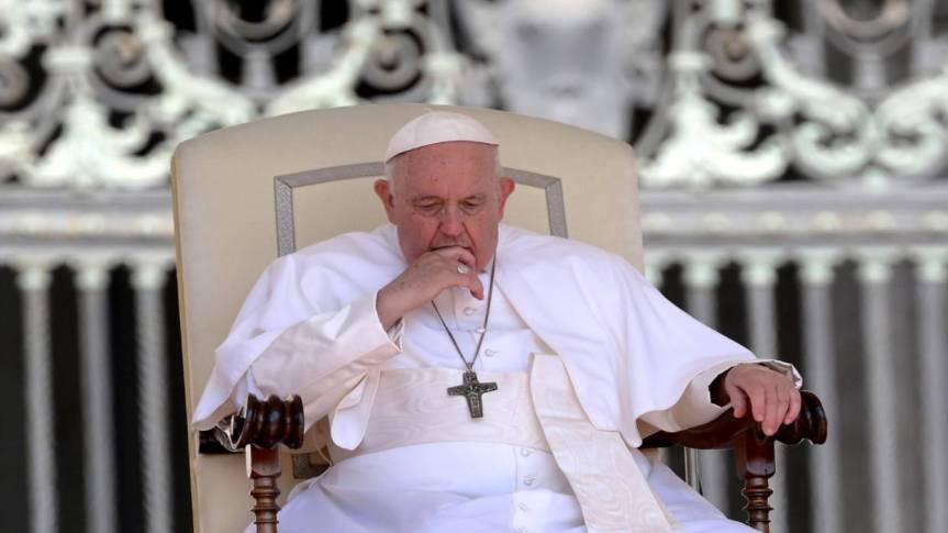 El Papa será operado hoy de una obstrucción&nbsp;intestinal