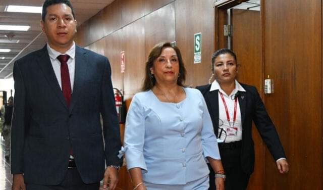 Dina Boluarte acudió  a la Fiscalía pero no declaró sobre muertes en&nbsp;protestas