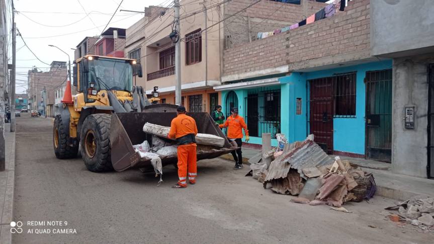 MPH ayudó a vecinos a limpiar sus techos a través de la quinta campaña «Techo&nbsp;limpio»