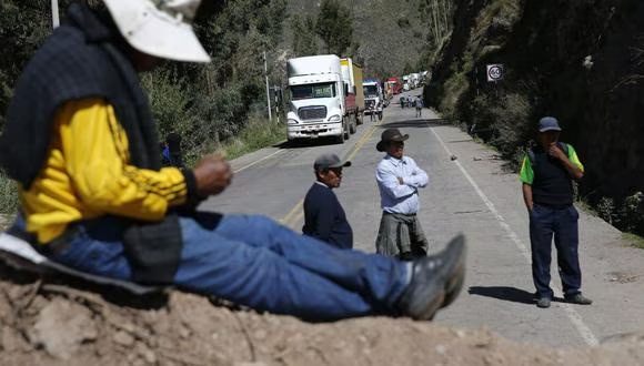 Puneños viajan a «cuentagotas» a la denominada «Tercera Toma de&nbsp;Lima»