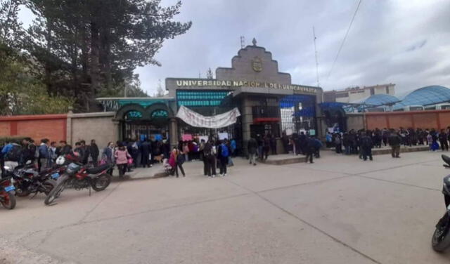 Protestas en Perú: estudiantes toman la Universidad Nacional de&nbsp;Huancavelica