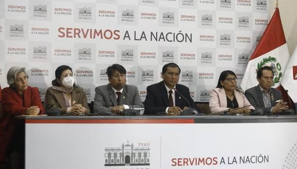 Perú Libre responde con todo al fujimorismo: “No existe el ‘fujicerronismo’”