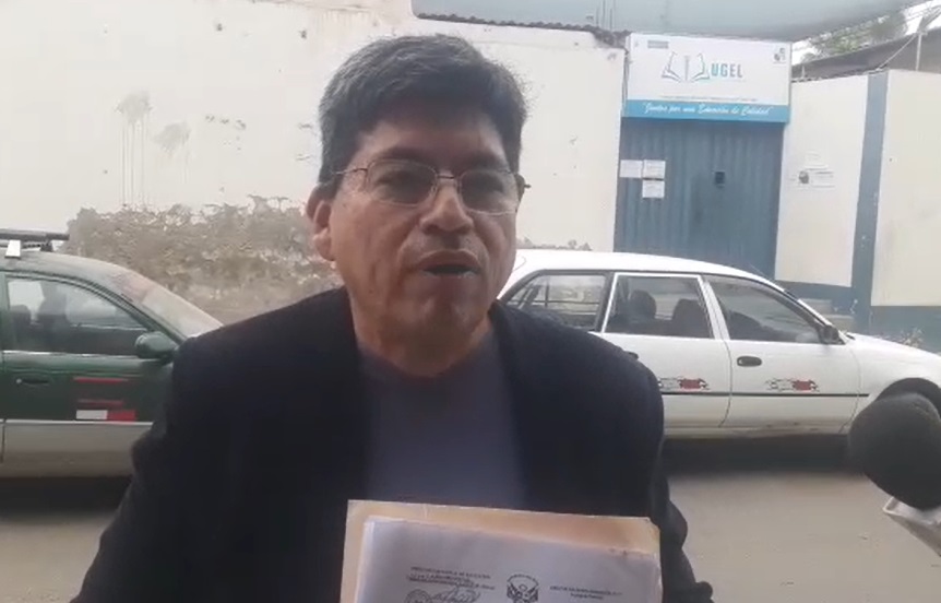 Ugel repone en su cargo al director Edwin Pizarro&nbsp;Cherres