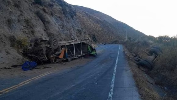 Huancavelica: Dos accidentes de tránsito casi simultáneos dejaron 20&nbsp;muertos