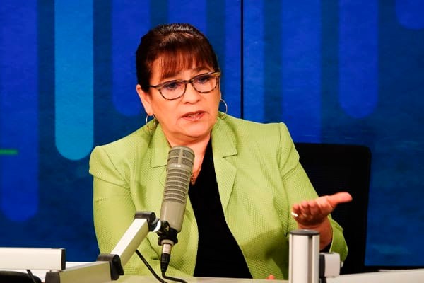 Nueva ministra de Educación afirma que observarán ley que reincorpora a&nbsp;docentes