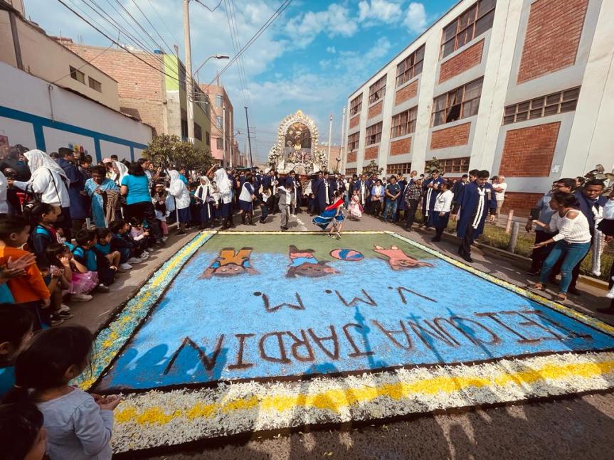 Municipio despliega equipo de trabajo para limpiar las calles tras recorrido&nbsp;procesional