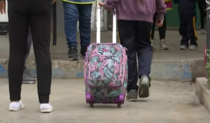 El Agustino: madre exige respuestas a colegio tras accidente de su hija de 3&nbsp;años