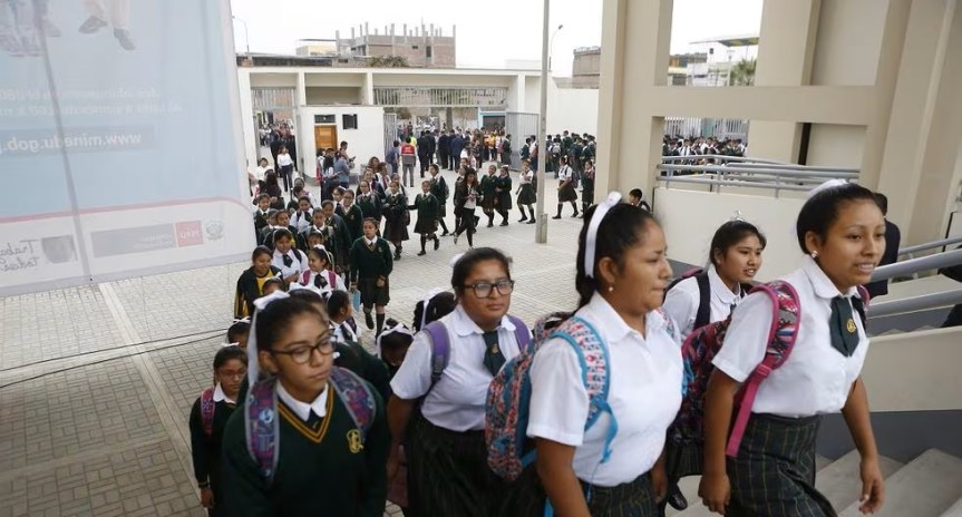 Ministra de Educación: Cada gobierno regional determinará fecha de inicio de año&nbsp;escolar