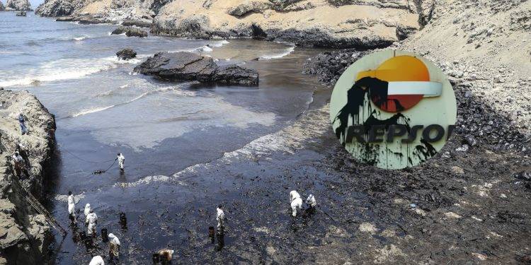 Dos años después del derrame de petróleo de Repsol, pescadores no pueden realizar sus&nbsp;faenas