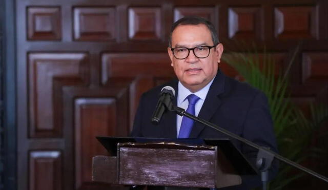 Alberto Otárola renuncia a la PCM: calificó de «desubicado y majadero» al Canciller y acusó a&nbsp;Vizcarra