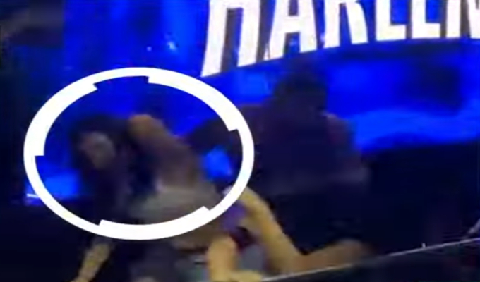 Jonathan Maicelo jala el cabello a chica en pleno baile y le pagan s/3 mil por&nbsp;presentación