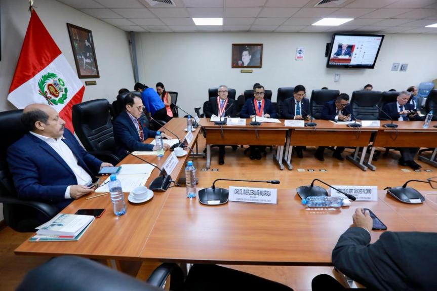 Fiscal de la Nación se presentó ante la Comisión de&nbsp;Fiscalización