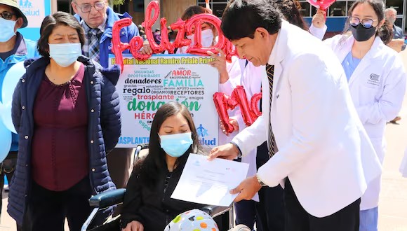 Madre dona riñón a su hija y le salva la&nbsp;vida