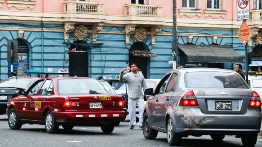 Bandas criminales usan falsos colectivos para secuestrar a pasajeros en avenida Javier&nbsp;Prado