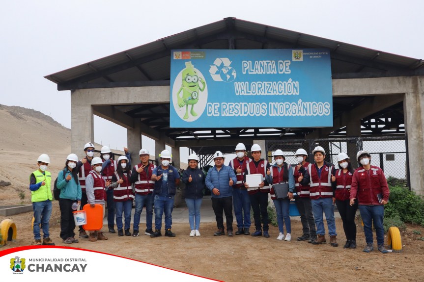 Pasantía de estudios en el relleno sanitario de&nbsp;Chancay