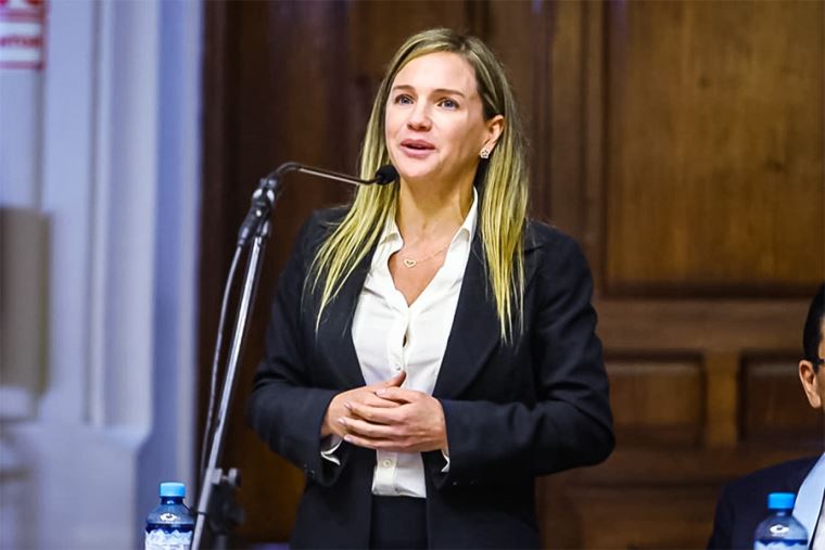 Poder Judicial levanta impedimento de salida del país a Luciana&nbsp;León