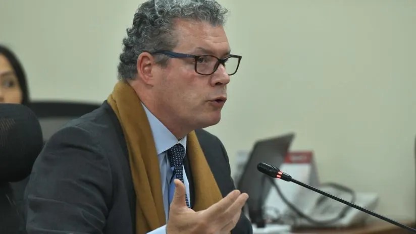 Ministro de Educación anuncia que se observará norma de ingreso de docentes interinos a la Carrera Pública&nbsp;Magisterial