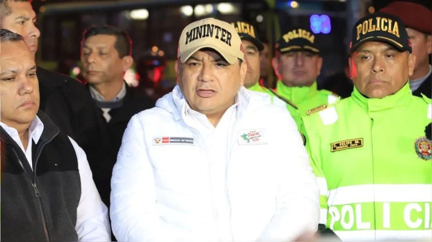 Ministro Santiváñez: «El Ministerio Público resulta ser en algunas oportunidades enemigo de la&nbsp;Policía»