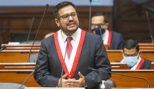 Congresista Carlos Zeballos asegura que renunciará a Podemos Perú, tras ingreso de Darwin&nbsp;Espinoza