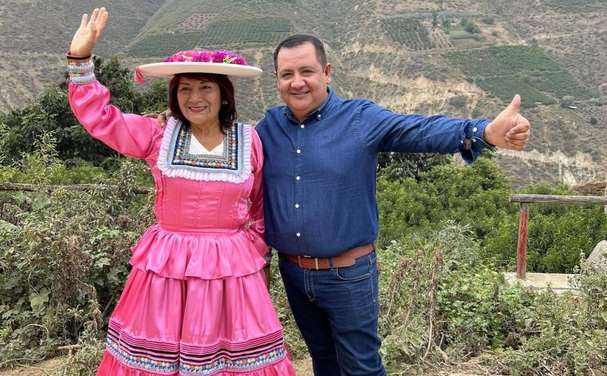 Presentan vacancia contra Uribe: Consejero se ausentó sin autorización del Consejo Regional, viajó a EE.UU. con parada en&nbsp;Colombia