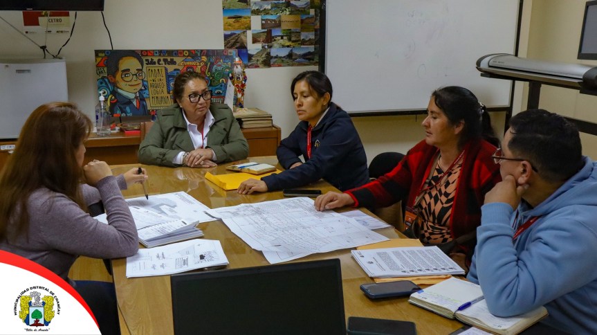 A fin de preservar áreas arqueológicas de Cerro Trinidad, autoridades de Chancay sostienen reunión en el Ministerio de&nbsp;Cultura