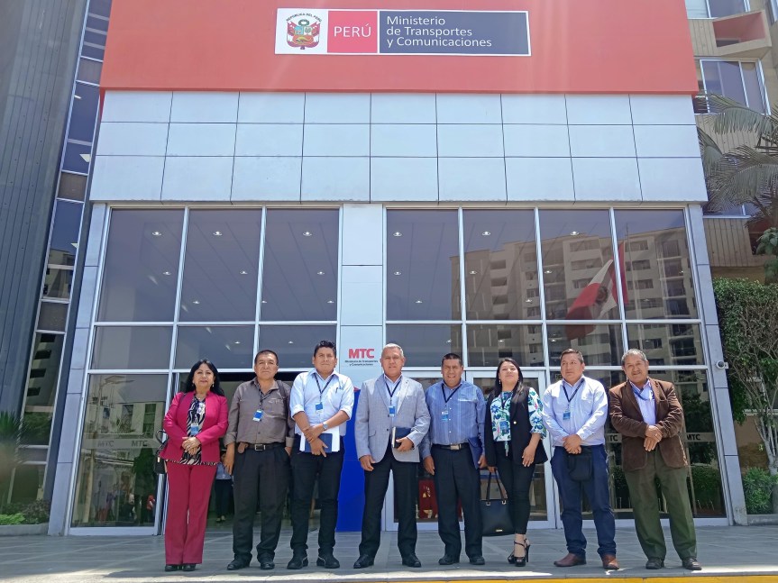 Alcalde Fernando Cárdenas impulsa avances en el proyecto de la carretera Acos –&nbsp;Huayllay