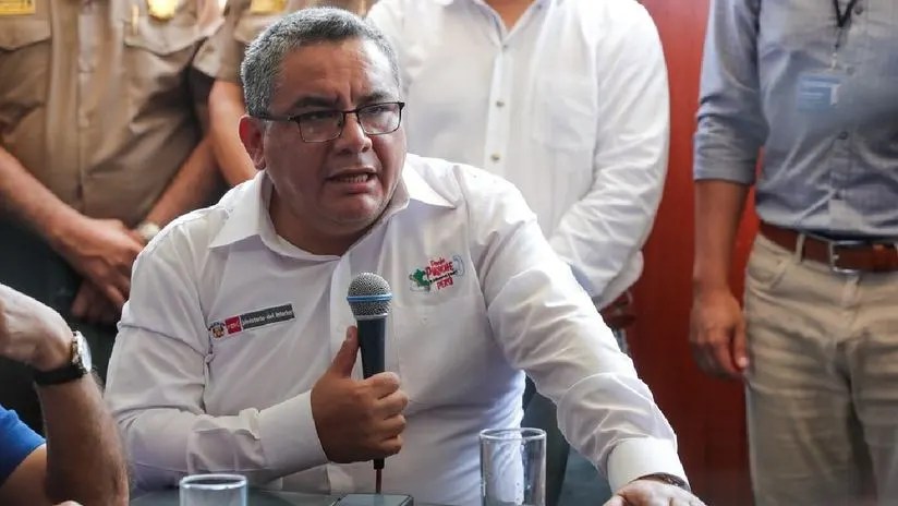 Difunden audio atribuido a Juan Santiváñez en el que habría dicho que comandante de la PNP le alertó sobre allanamiento a su&nbsp;casa