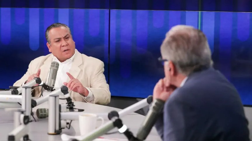 Gustavo Adrianzén sobre los peruanos deportados de EE.UU.: “Ninguno ha venido&nbsp;enmarrocado”