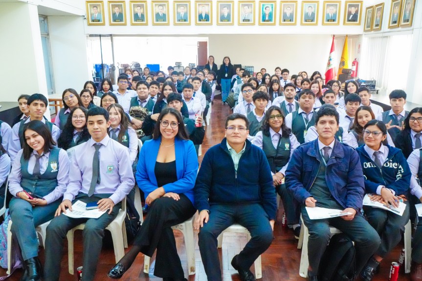 Jóvenes huaralinos reciben capacitación en logística y finanzas en Comercio&nbsp;Exterior