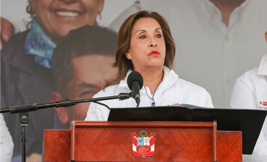 Dina Boluarte dice que el Gobierno opina «favorablemente» sobre un octavo retiro de&nbsp;AFP